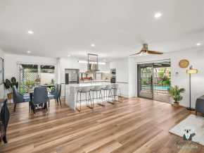 KozyGuru Mermaid Waters Charming 3 Bed Home Pool, Surfers Paradise